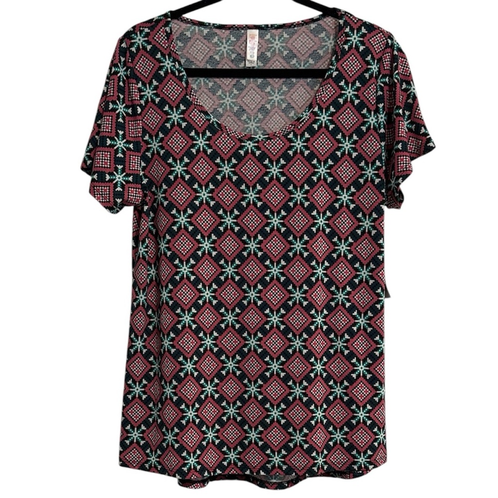 ☀️ LuLaRoe Patterned Classic T NWT